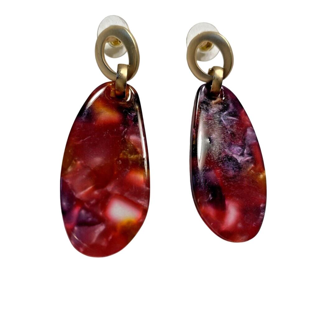 Pierced earrings brushed goldtone & pink marbled acrylic mod drop & dangle oval